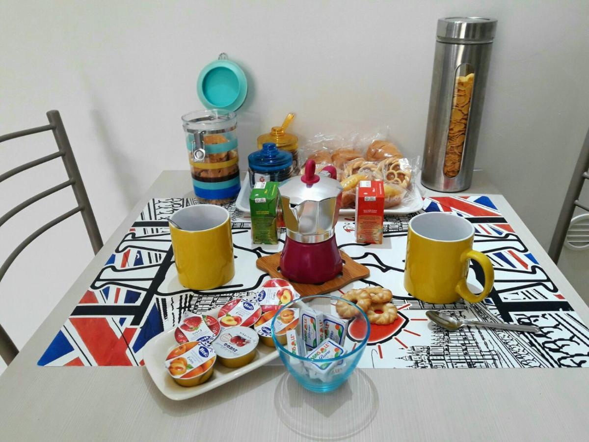 Bed and Breakfast Breakfast In Neapol Exteriér fotografie